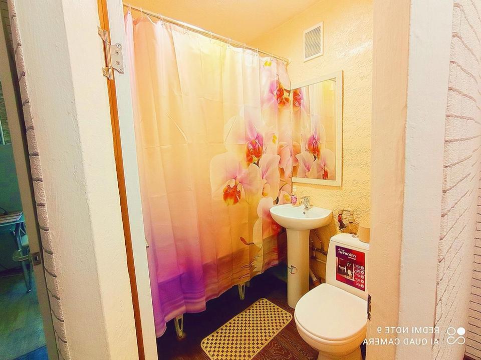 Центр Автовокзал 2 Кв Apartaments Dnipro Esterno foto